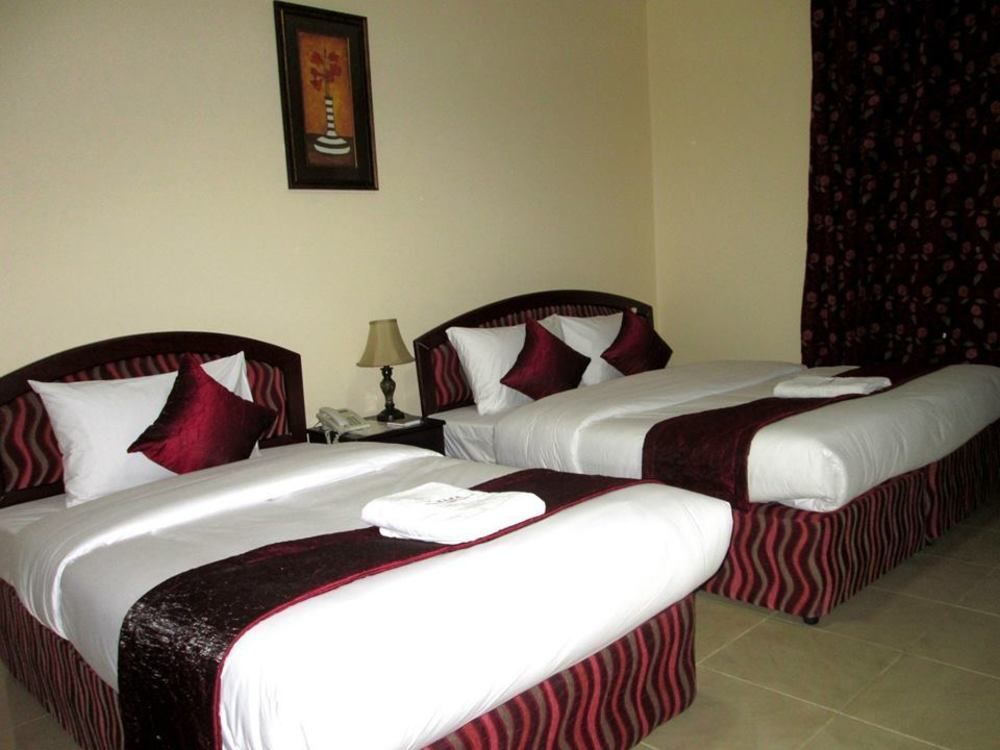 Al Barakah Hotel Sardzsa Kültér fotó